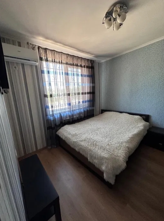 продажа трехкомнатной квартиры номер A-173879 в Малиновском районе, фото номер 10
